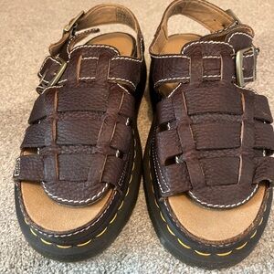 Doc Martin vintage 90s brown leather sandal women’s size 9